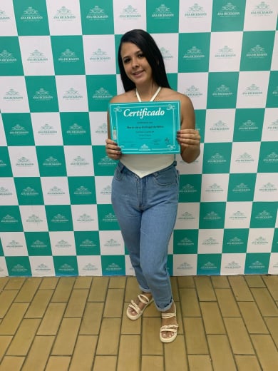 Cursos profissionalizantes de maquiagem, barbeiro, cabeleireiro, manicure, extensão de cílios, design de sobrancelhas, alongamento de unhas, unhas decoradas, micropigmentação curso de tranças Jardim Ângela.
