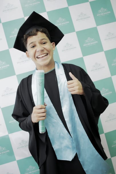 Cursos profissionalizantes de maquiagem, barbeiro, cabeleireiro, manicure, extensão de cílios, design de sobrancelhas, alongamento de unhas, unhas decoradas, micropigmentação curso de tranças Jardim Ângela